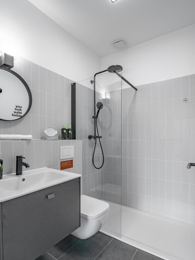 Limehome Salzgitter A.-Schweitzer-Str. Bagian luar foto