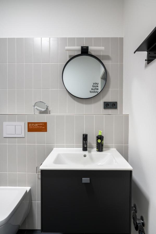 Limehome Salzgitter A.-Schweitzer-Str. Bagian luar foto