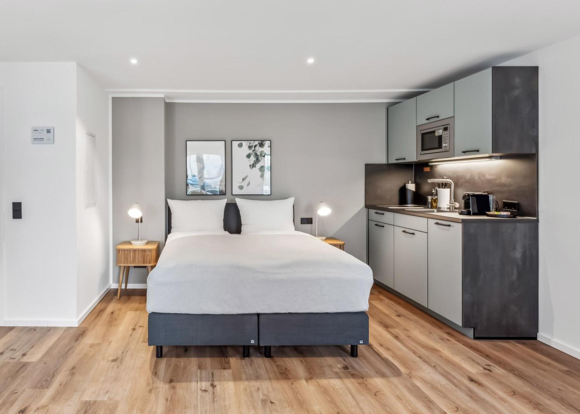 Limehome Salzgitter A.-Schweitzer-Str. Bagian luar foto